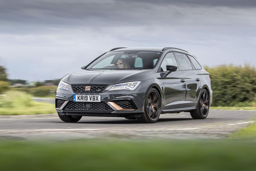  Seat Leon Cupra R ST (5F) 2019 года  (UK) (фото 1 из 40)